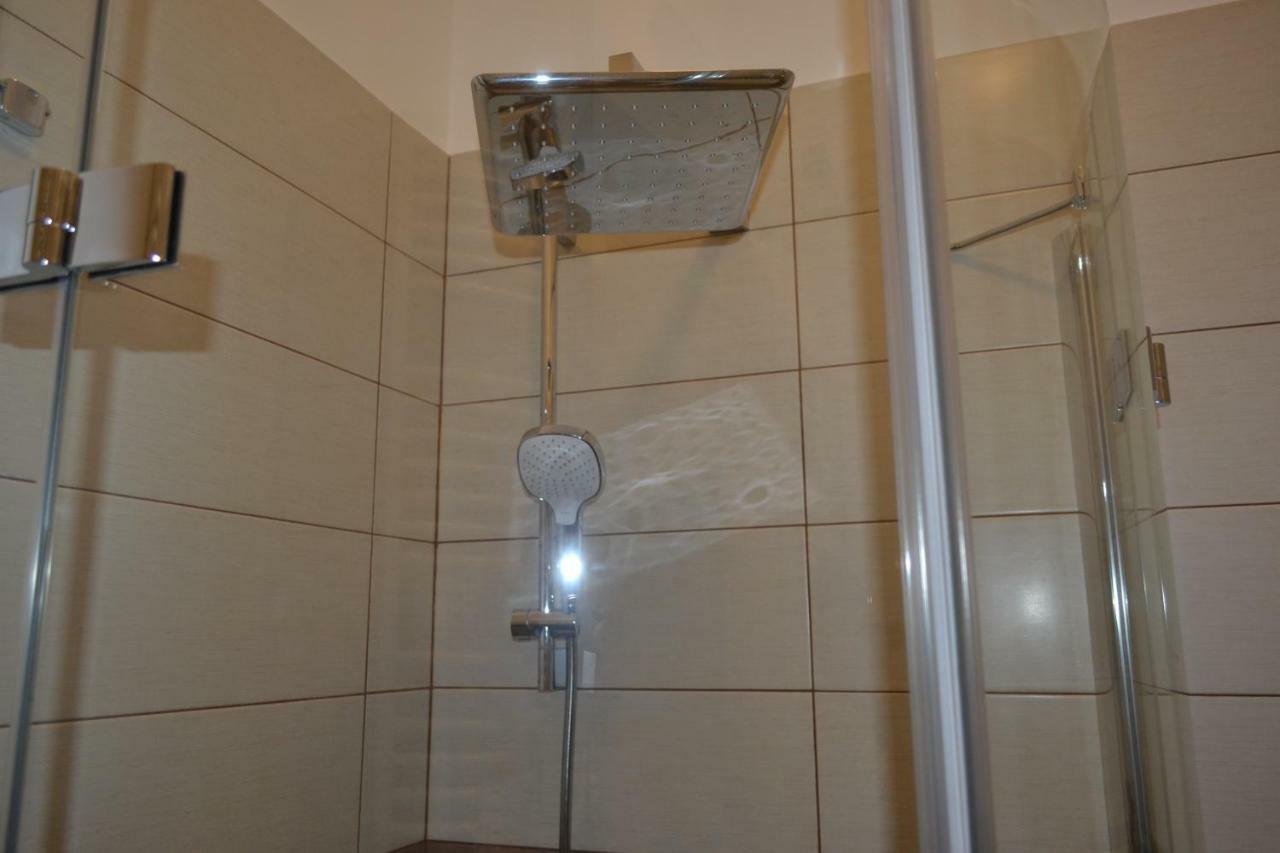 A16 Beachapartman Siofok Luaran gambar