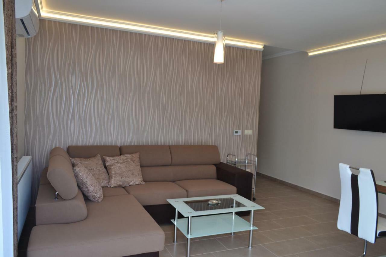 A16 Beachapartman Siofok Luaran gambar